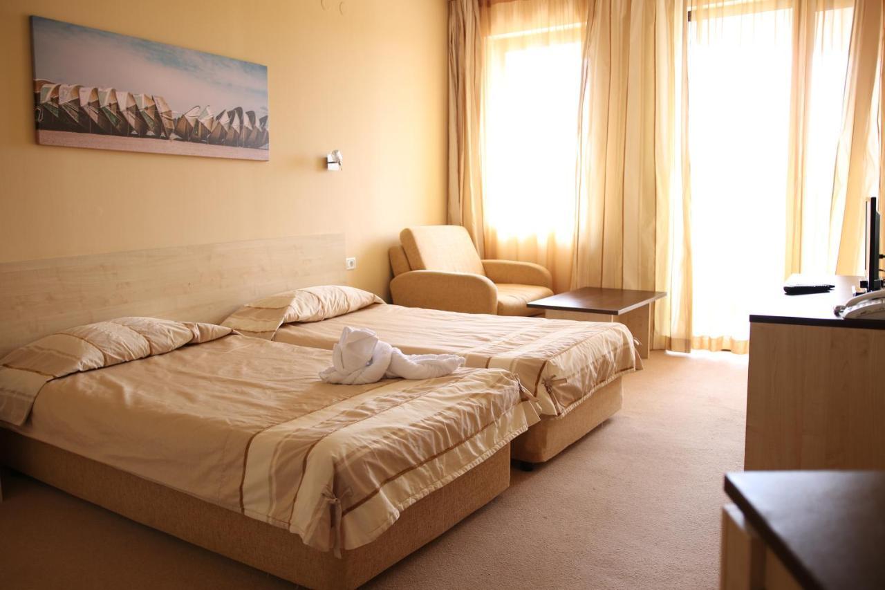 Casablanca Hotel Obzor Extérieur photo